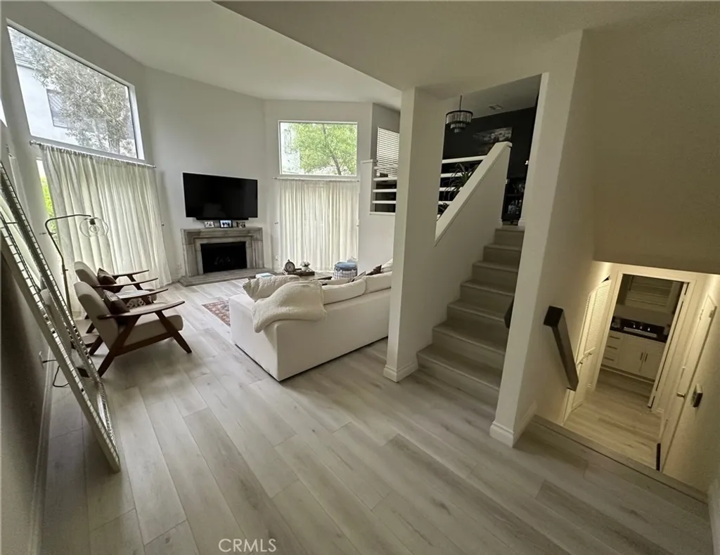 Additional image 4 of 166 N Singingwood St Unit 15, Orange, CA 92869