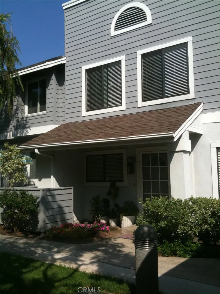 Additional image 18 of 79 Huntington, Irvine, CA 92620