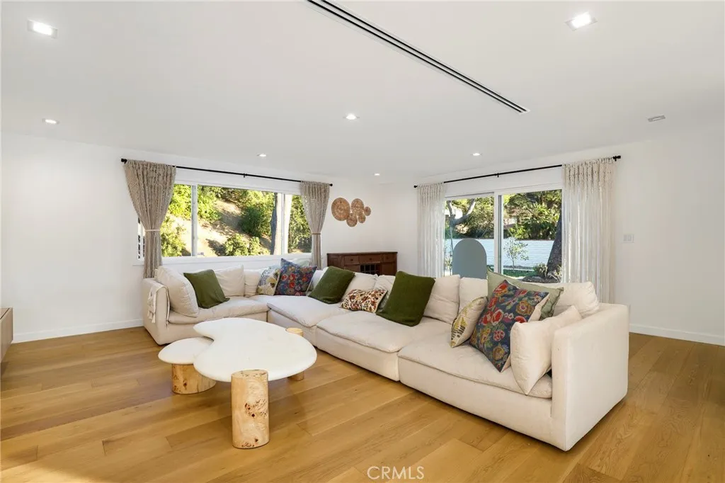 Additional image 54 of 9742 Farralone, Chatsworth, CA 91311