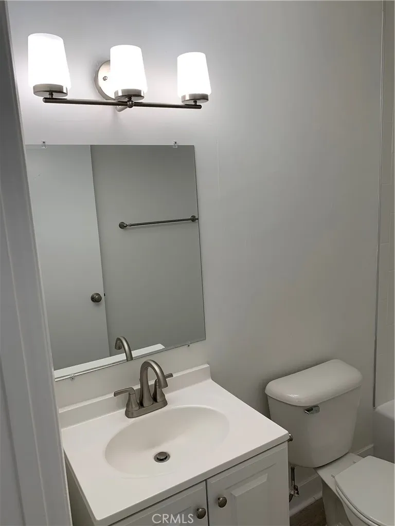 Additional image 18 of 122 El Porto, Manhattan Beach, CA 90266