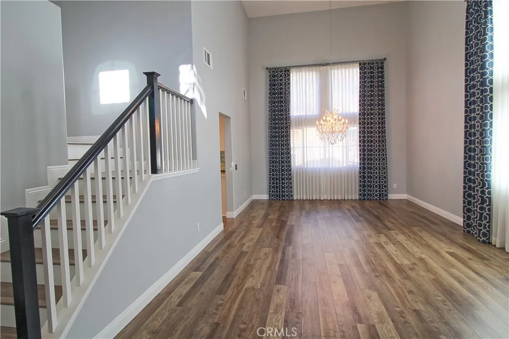 Additional image 3 of 29572 Clear View Ln, Highland, CA 92346