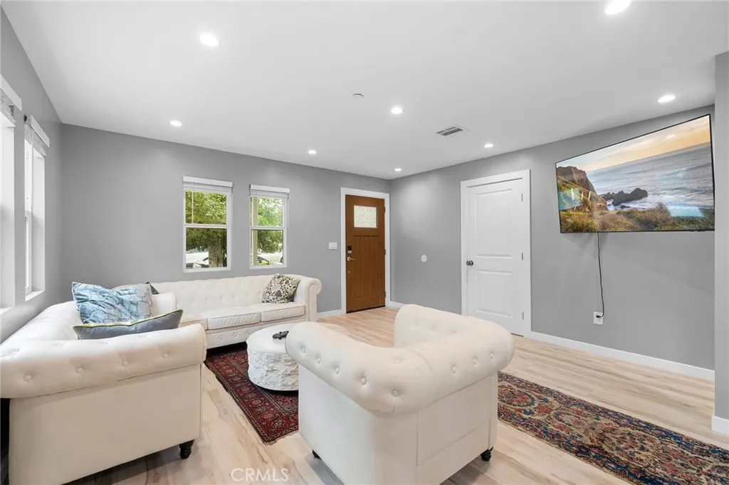 Additional image 23 of 1537 Lake St, Glendale, CA 91201