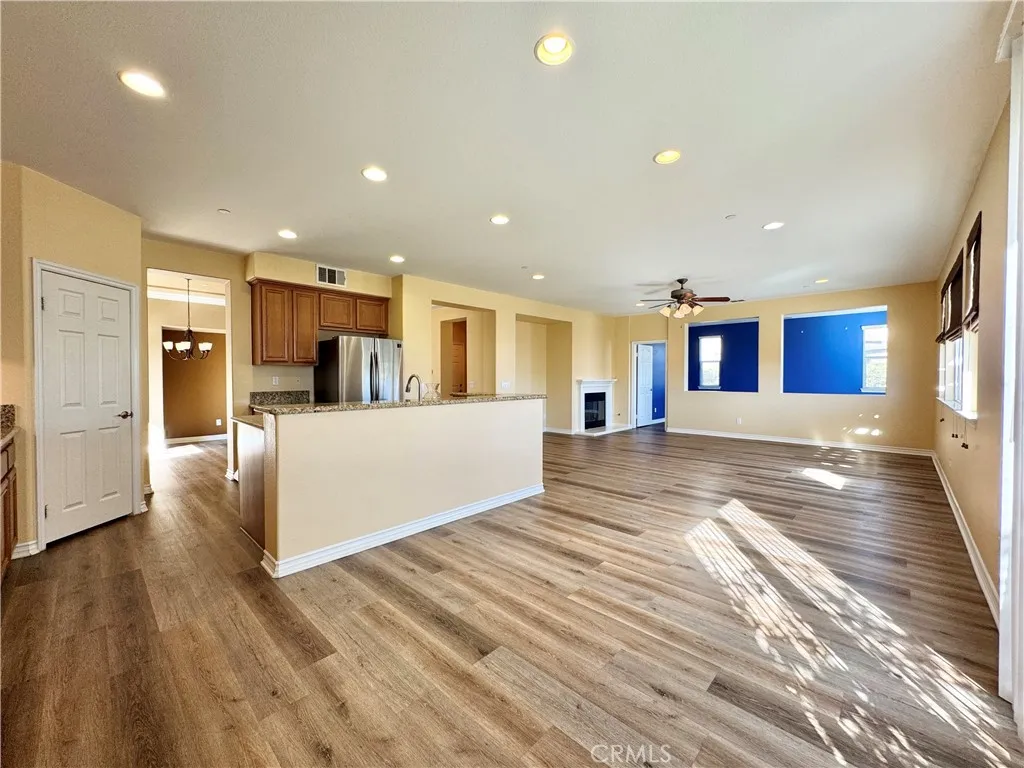 Additional image 13 of 15621 Pisa Lane, Fontana, CA 92336