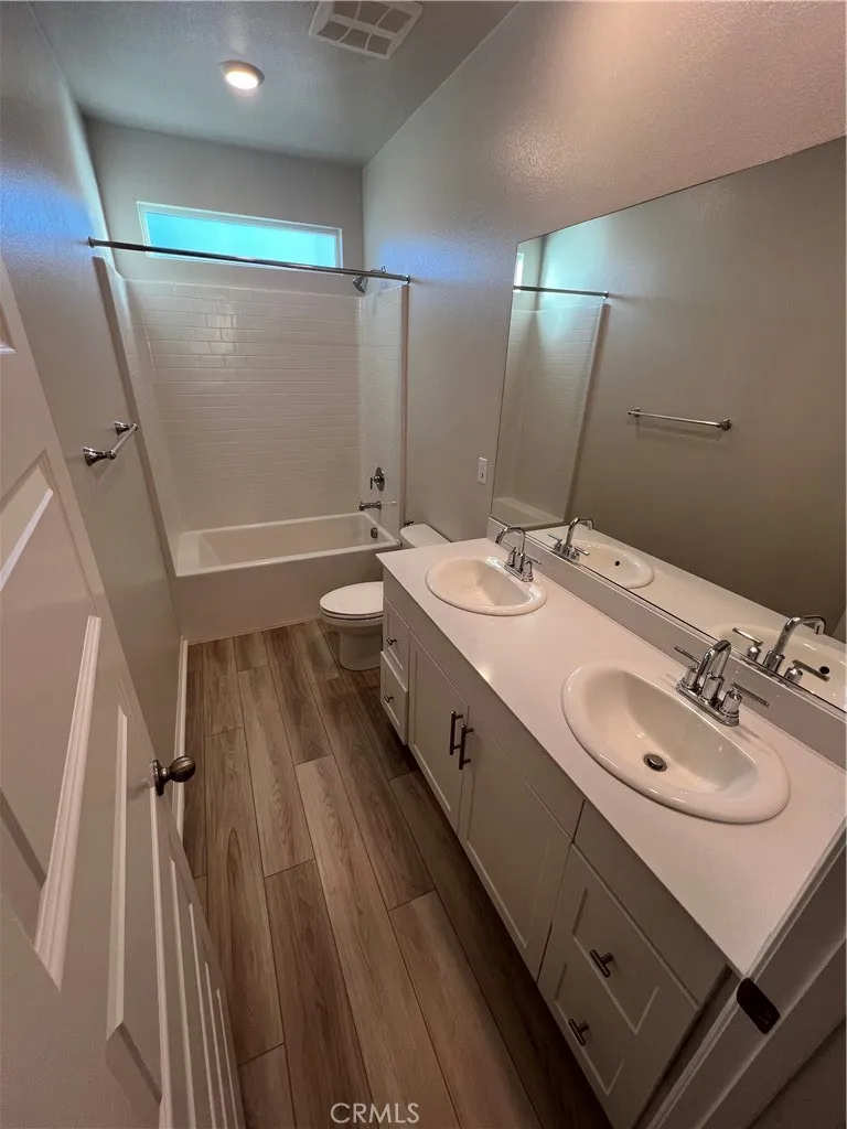 Additional image 38 of 19557 Hanging Rock Rd, Lake Elsinore, CA 92532