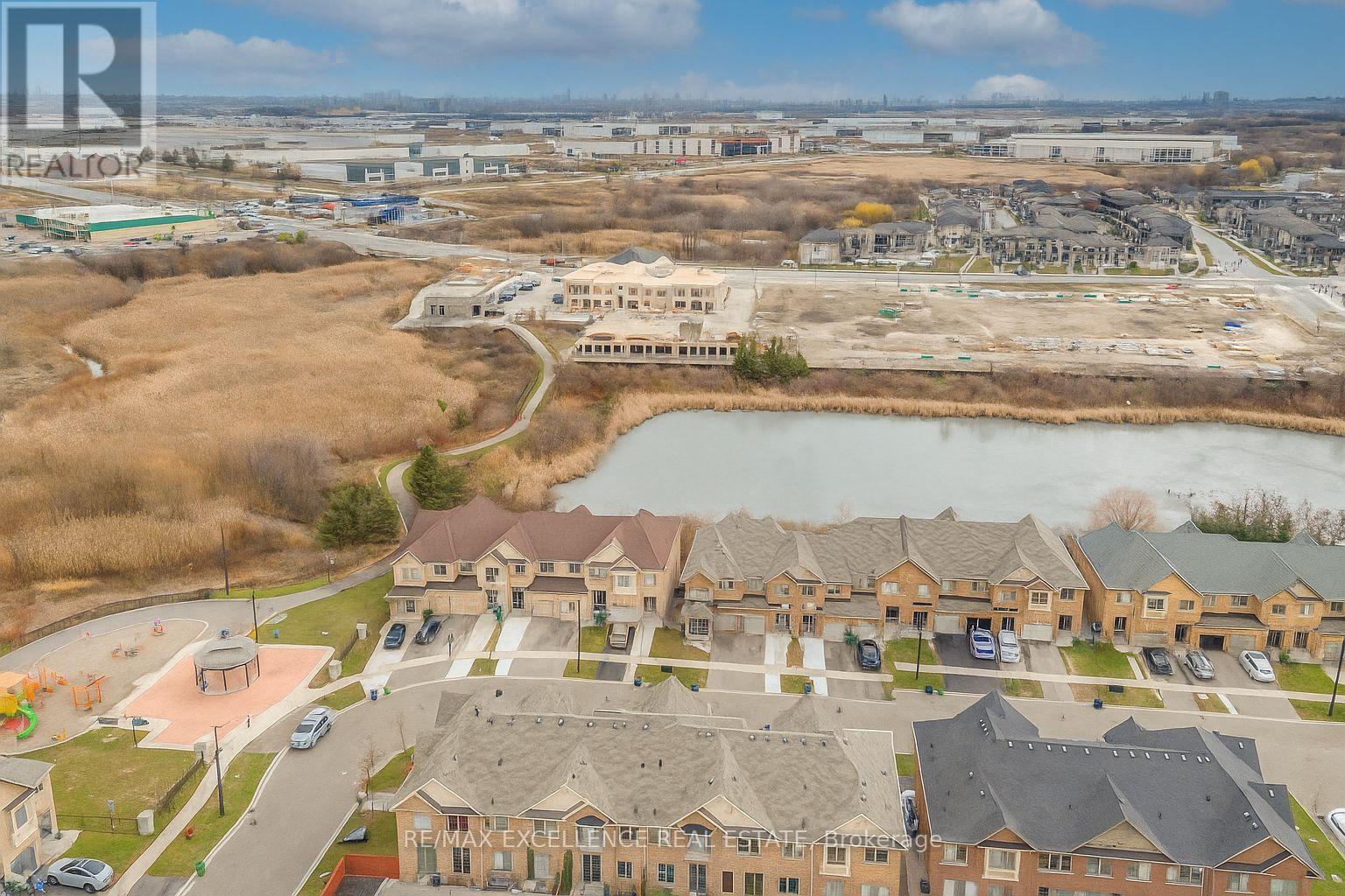 Property image for 38 DAVENFIELD CIRCLE|Brampton (Bram East), Ontario L6P4M2