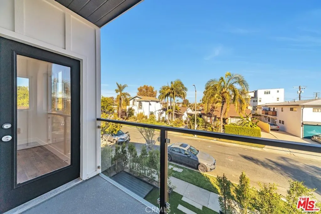 Additional image 23 of 3141 S Halm Ave, Los Angeles, CA 90034