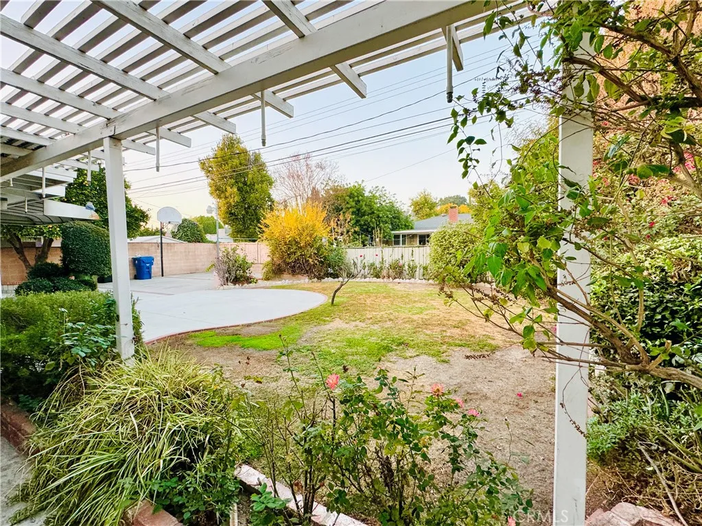 Additional image 74 of 15909 Vincennes Street, North Hills, CA 91343