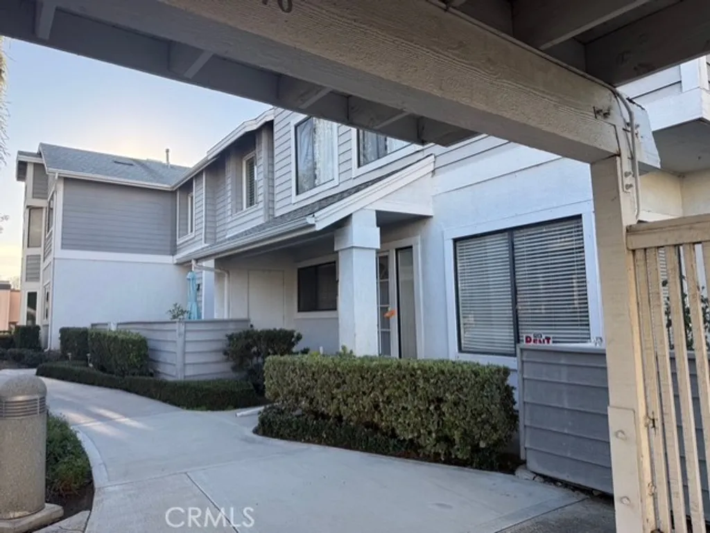 Additional image 4 of 79 Huntington, Irvine, CA 92620