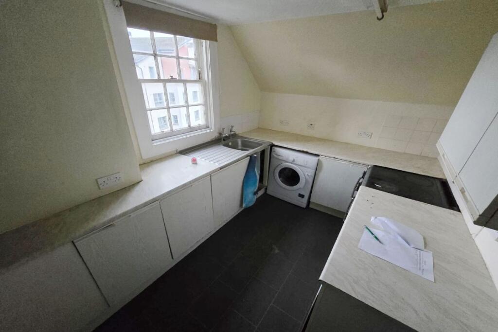 Additional image 3 of 154, Hutcheon Street, Flat 5 - 2FF, Store and Parking Space, Aberdeen, AB253RX