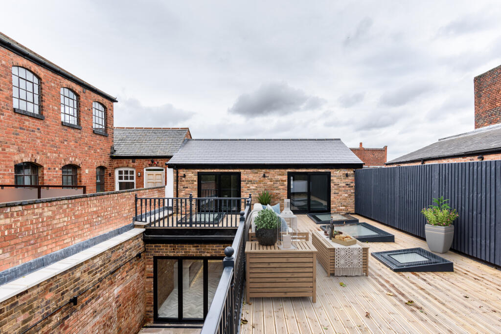 Key Hill Drive, Birmingham, B18