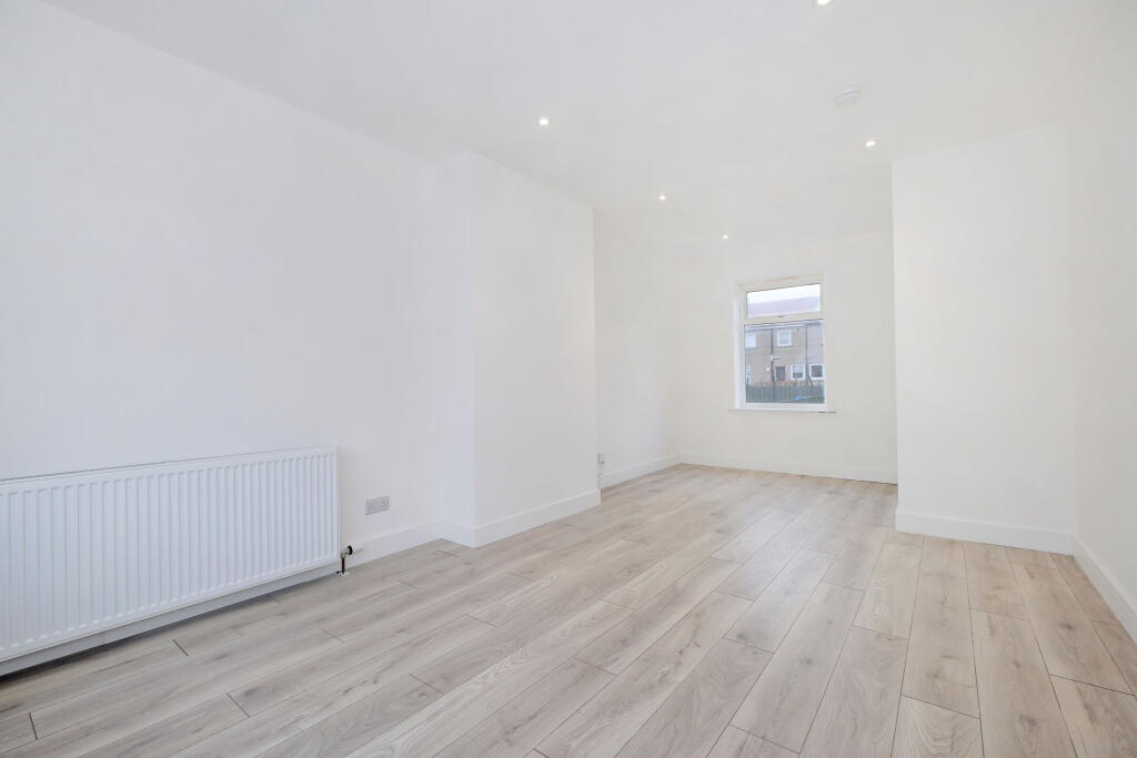 Additional image 3 of 163 Cairnwell Drive, Mastrick, Aberdeen, AB16