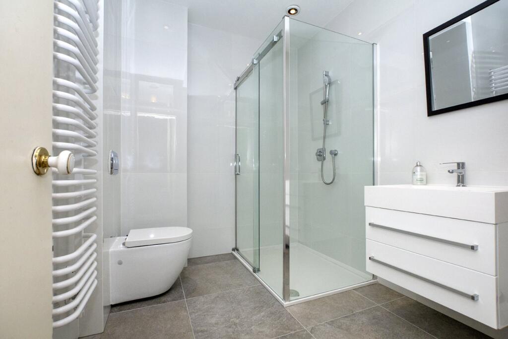 Additional image 11 of Balmoral Place, Aberdeen, AB10