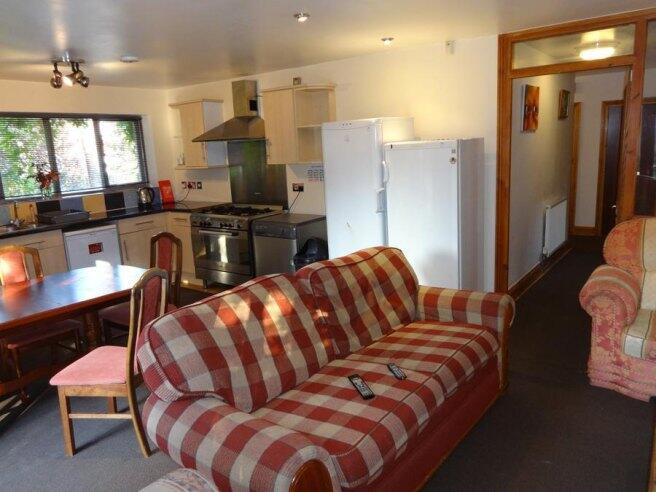 Additional image 3 of Hunters Road