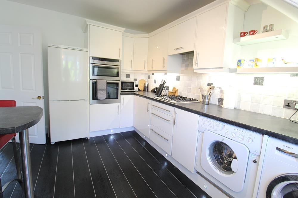 Additional image 4 of Victoria Street, Top Floor, Aberdeen, AB10