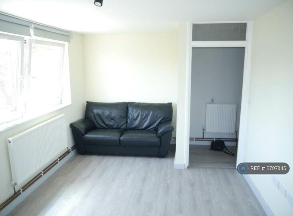 Additional image 3 of Broomfield Court, Hatfield, AL10