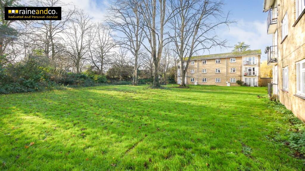 Additional image 5 of Meadow Croft, Hatfield