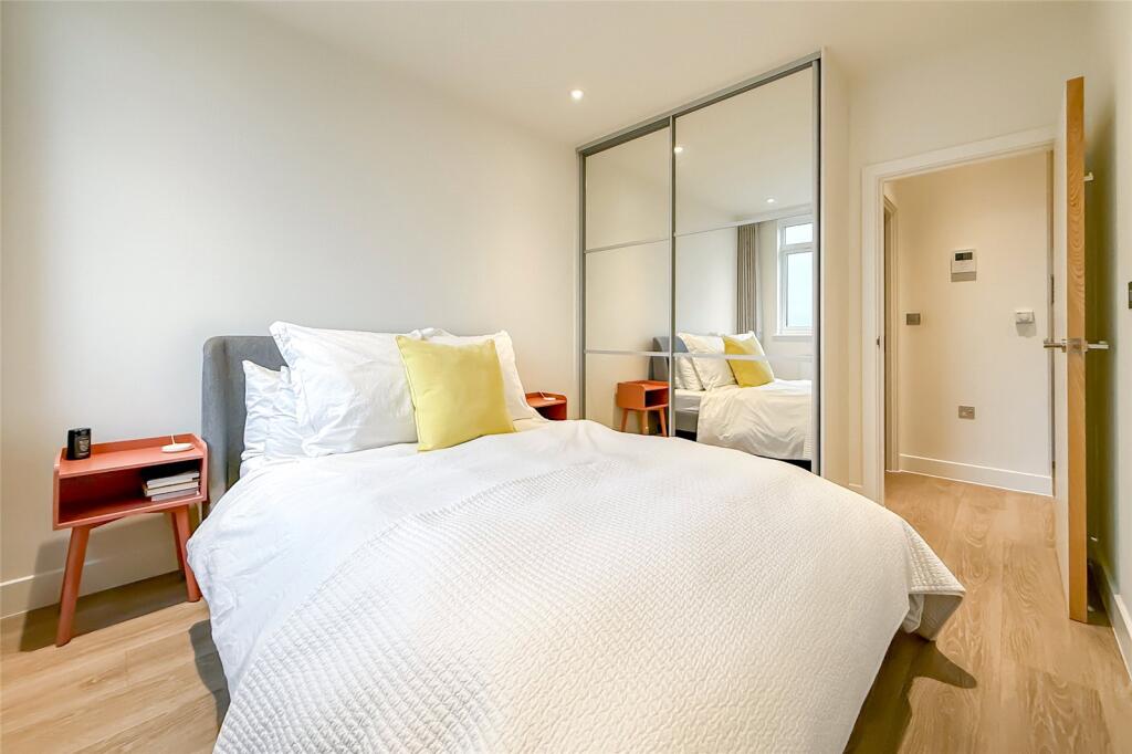 Additional image 3 of Ridgmont Plaza, 36 Ridgmont Road, St. Albans, Hertfordshire, AL1