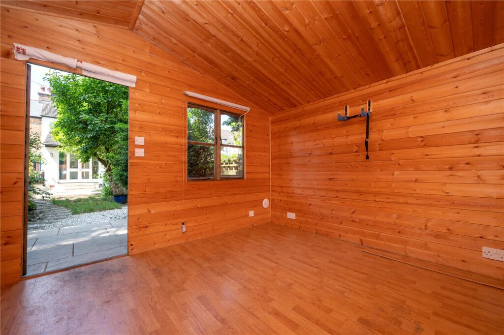 Additional image 19 of Arthur Road, St. Albans, Hertfordshire