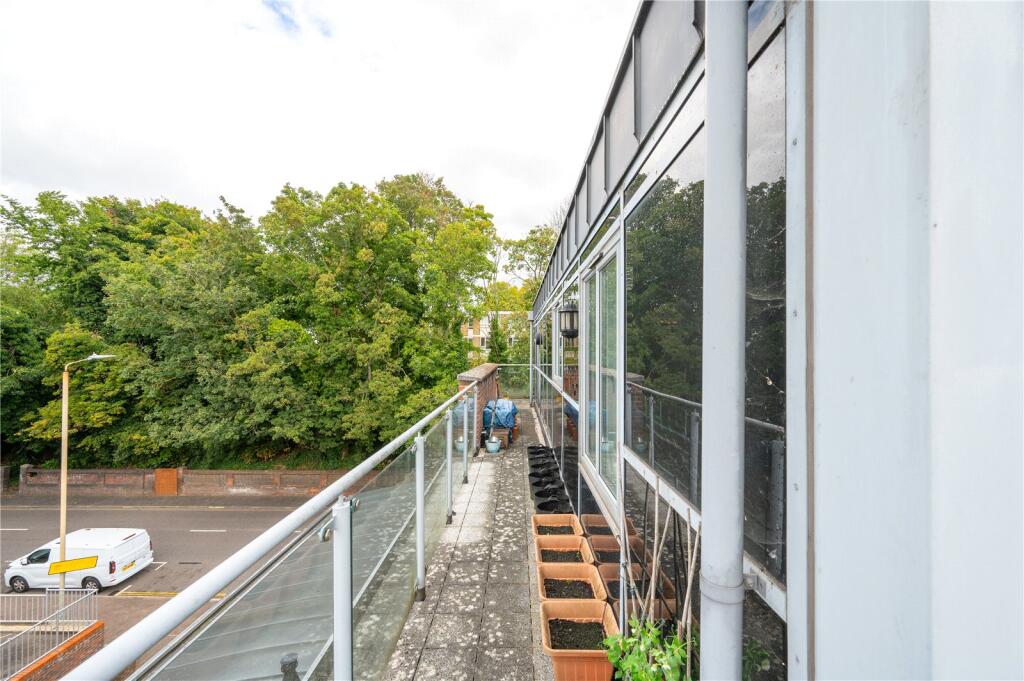 Additional image 9 of London Road, St. Albans, Hertfordshire