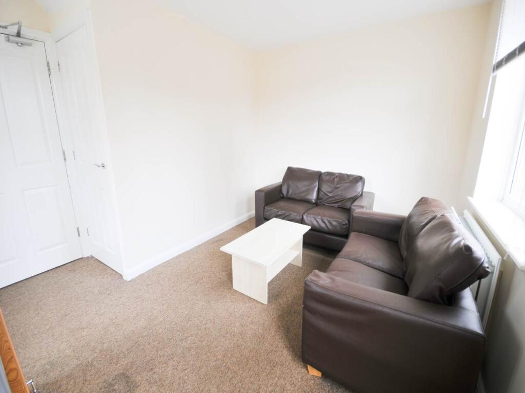 Additional image 3 of The Runway, Hatfield, Hertfordshire