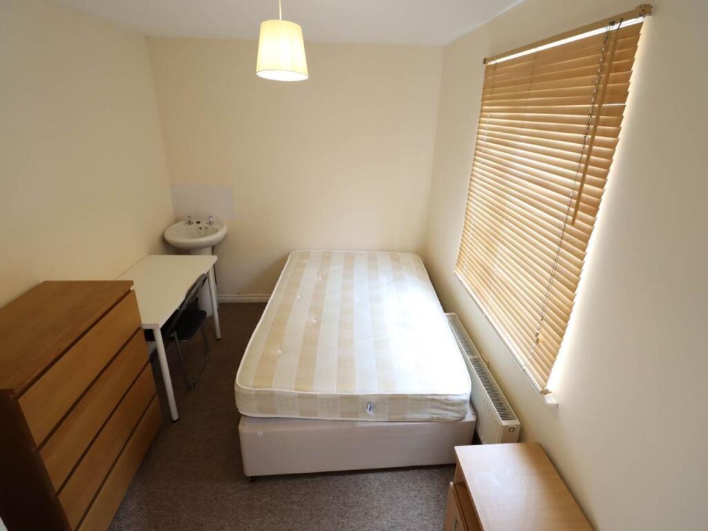 Additional image 6 of Walker Grove, Hatfield, Hertfordshire