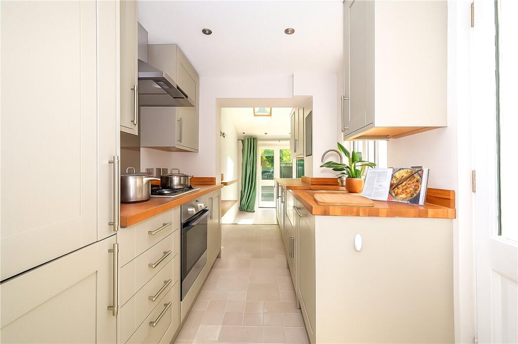 Additional image 24 of Arthur Road, St. Albans, Hertfordshire