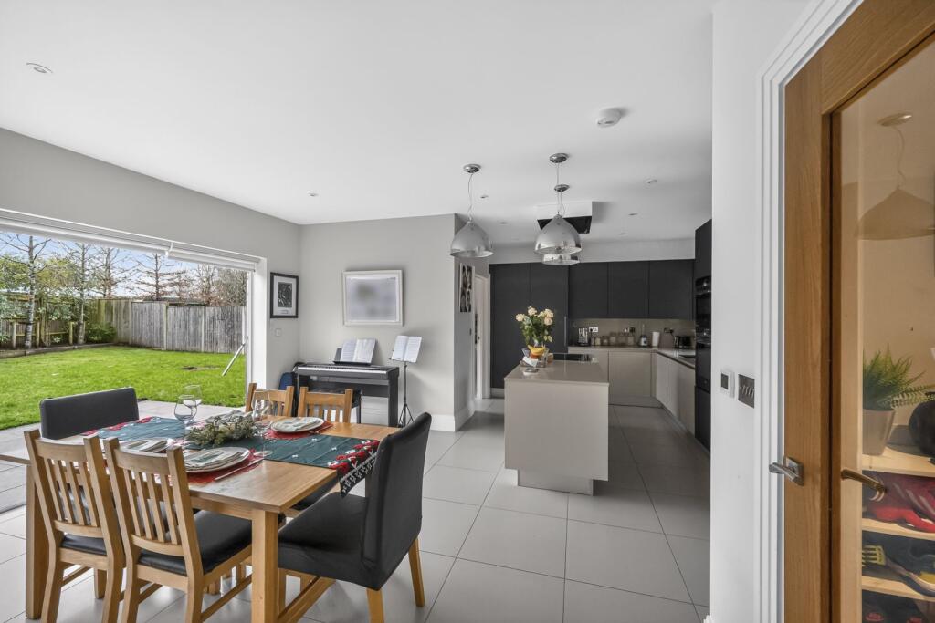 Additional image 15 of Watling Street, St. Albans, AL1