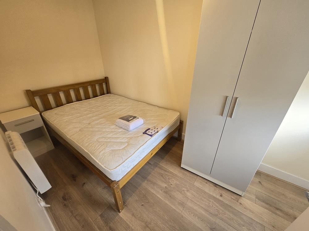 Additional image 3 of Jackson Terrace, top floor, AB24