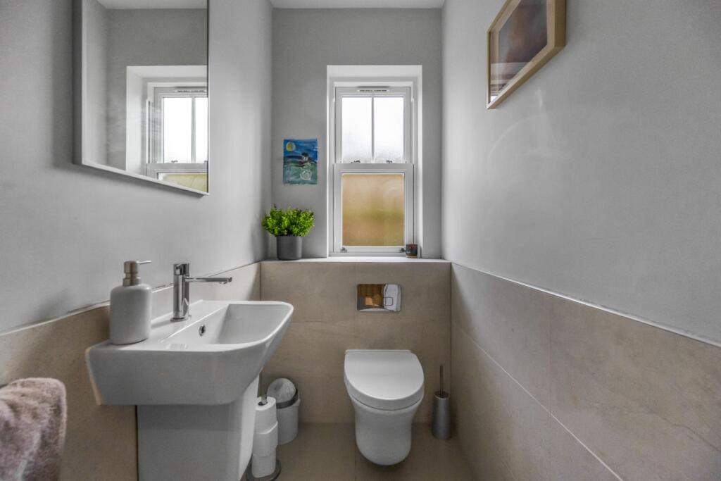 Additional image 7 of Watling Street, St. Albans, AL1