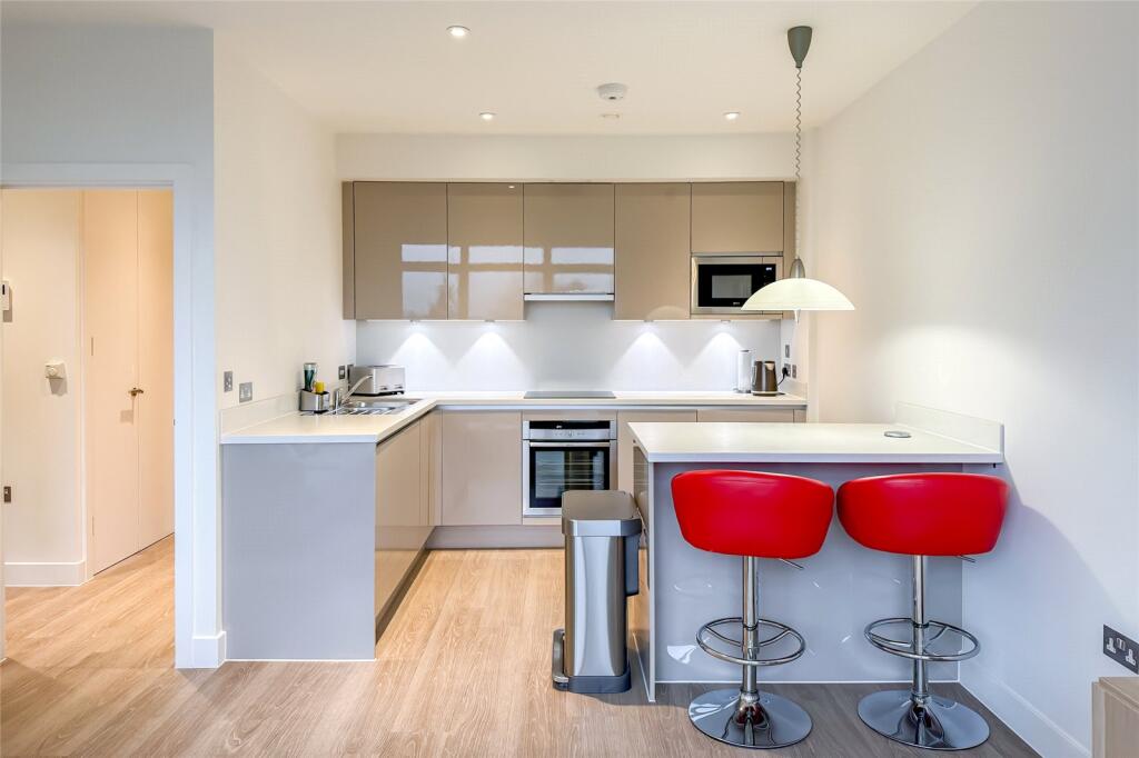 Additional image 8 of Ridgmont Plaza, 36 Ridgmont Road, St. Albans, Hertfordshire, AL1