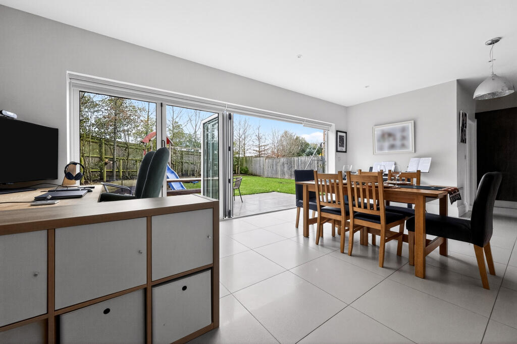 Additional image 10 of Watling Street, St. Albans, AL1