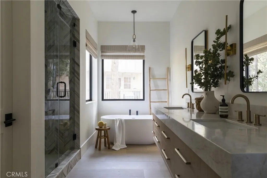 Additional image 13 of 481 Bay View Court, Lake Arrowhead, CA 92352