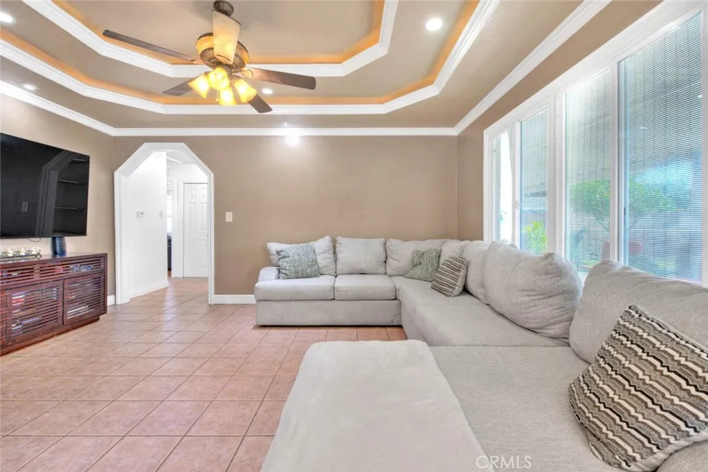 Additional image 11 of 236 E Mason St, Azusa, CA 91702