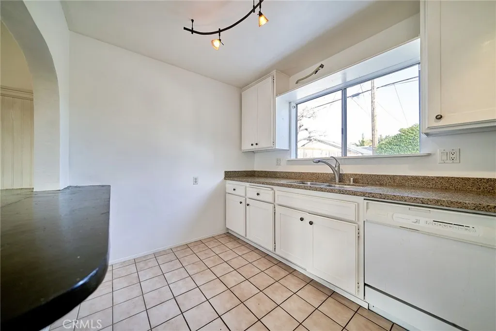 Additional image 10 of 4318 Maybank Ave, Lakewood, CA 90712