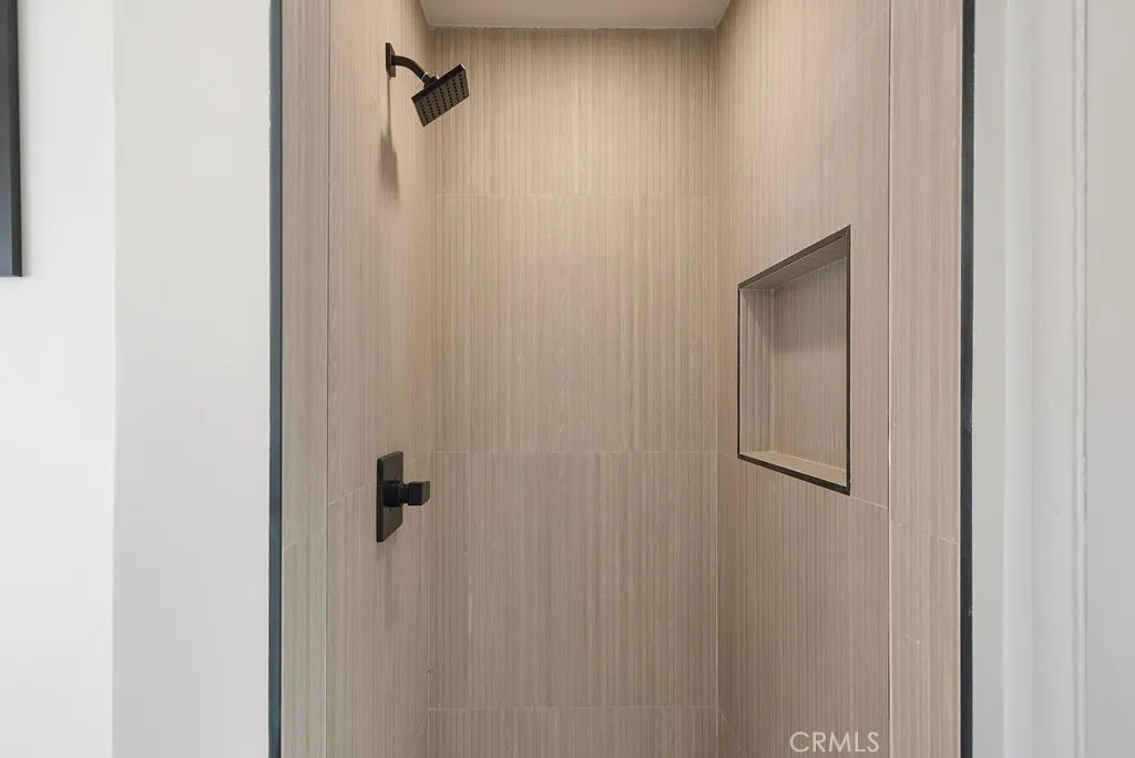 Additional image 14 of 11623 S Dehn Ave, Inglewood, CA 90303