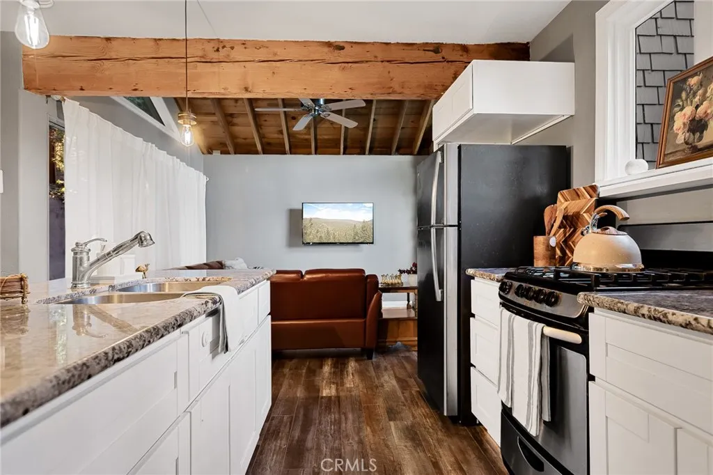 Additional image 36 of 196 Ponderosa Dr, Cedar Glen, CA 92321