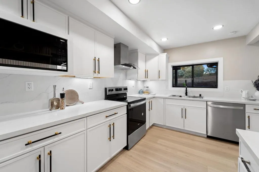 Additional image 13 of 3065 Fairview Drive, Vista, CA 92084