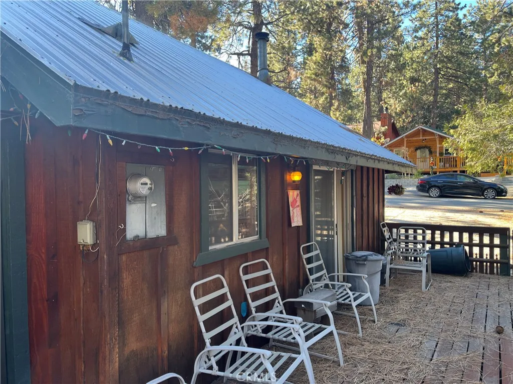 Additional image 39 of 1366 Laura St, Wrightwood, CA 92397
