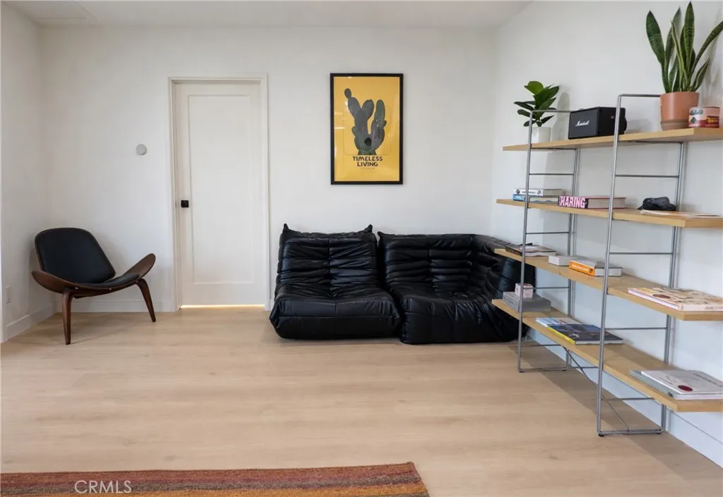 Additional image 41 of 11623 S Dehn Ave, Inglewood, CA 90303