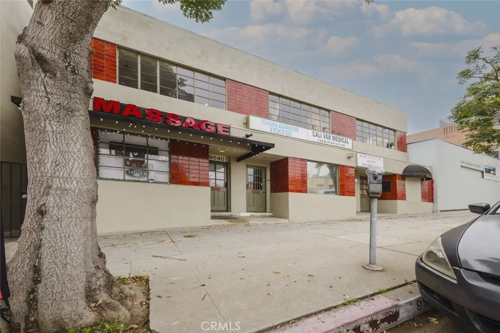 Additional image 2 of 9544 W Pico Boulevard Unit 202, Los Angeles, CA 90035