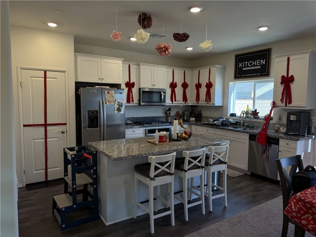 Additional image 10 of 15475 San Diego Lane, Victorville, CA 92394