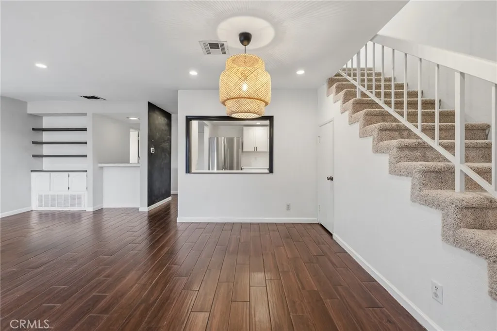 Additional image 12 of 7231 Balboa Boulevard Unit A, Lake Balboa, CA 91406