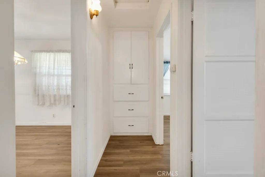 Additional image 16 of 338 N Mariposa St, Burbank, CA 91506