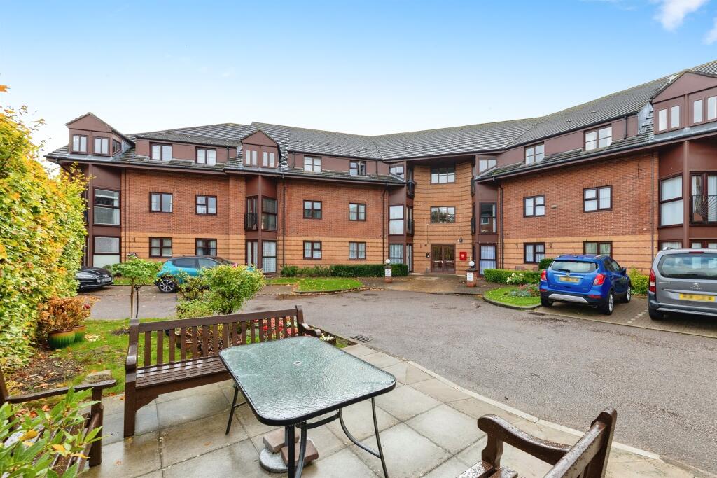 Additional image 13 of Roseacre Gardens, Welwyn Garden City