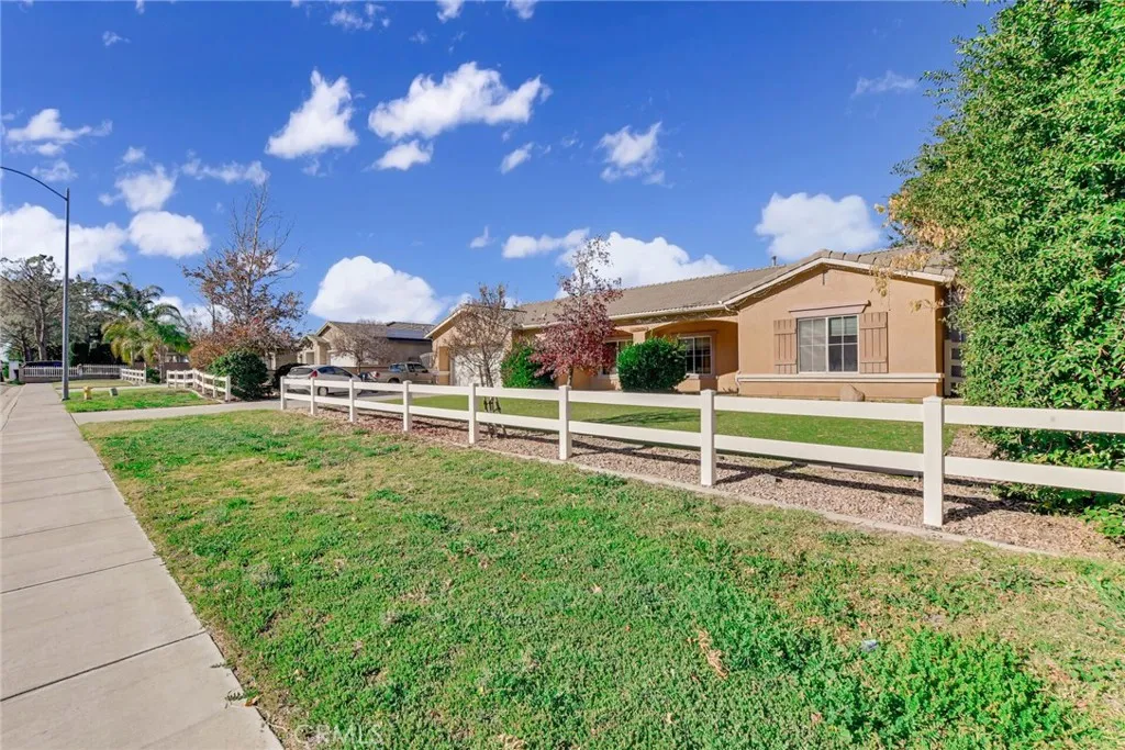 Additional image 6 of 1075 Charles Street, Banning, CA 92220