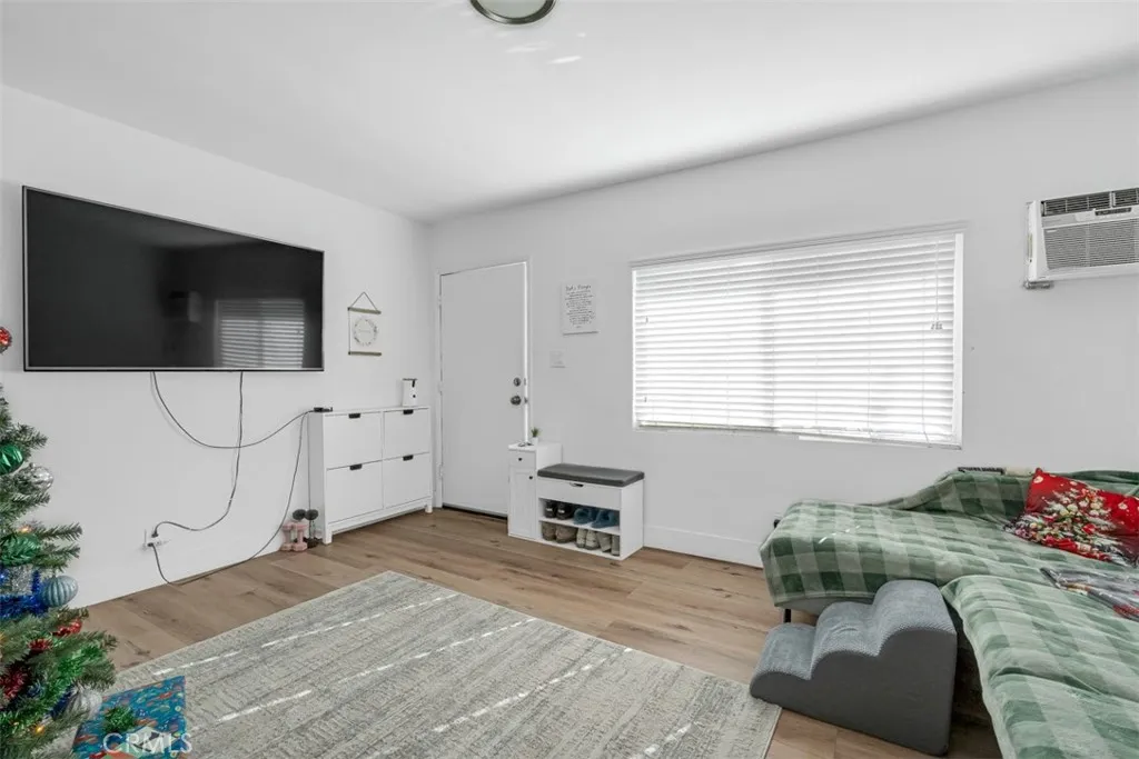 Additional image 37 of 11311 Burbank Boulevard, North Hollywood, CA 91601