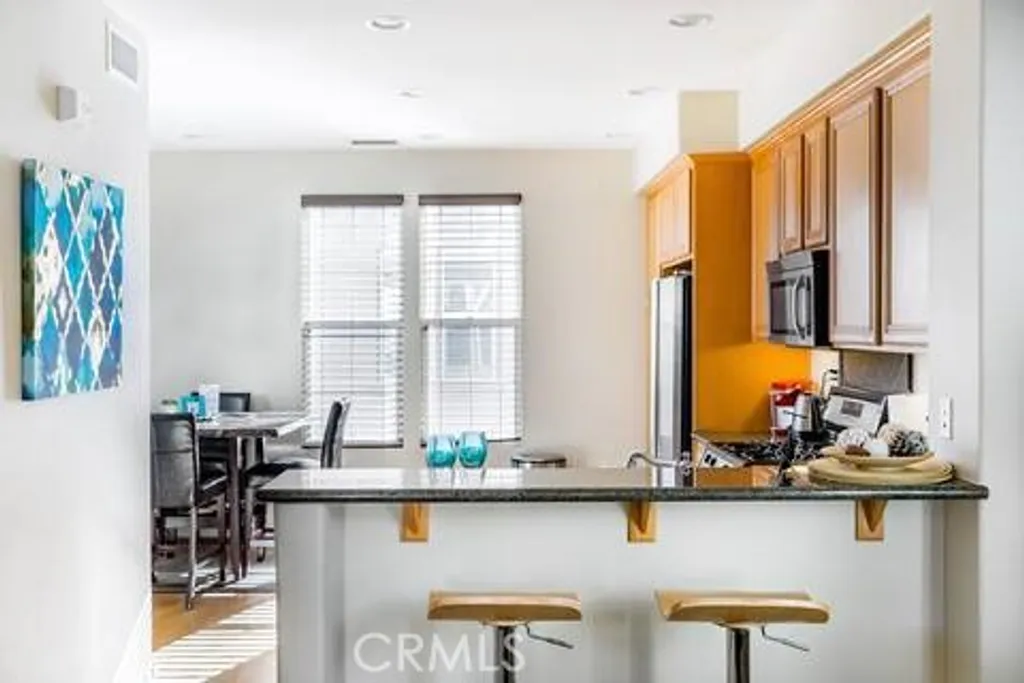 Additional image 7 of 209 Tall Oak, Irvine, CA 92603