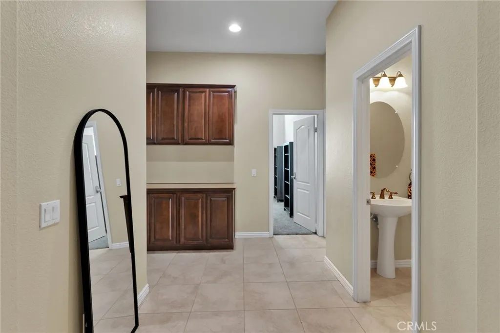Additional image 112 of 12389 Winesap Rd, Apple Valley, CA 92308