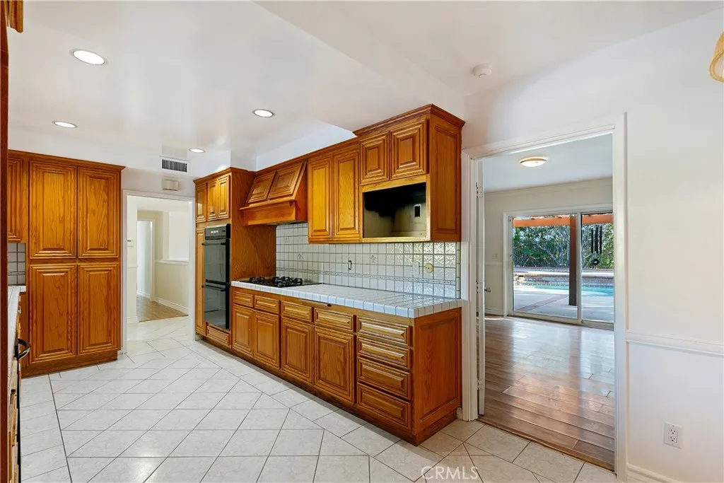 Additional image 22 of 22046 Parthenia Street, West Hills, CA 91304