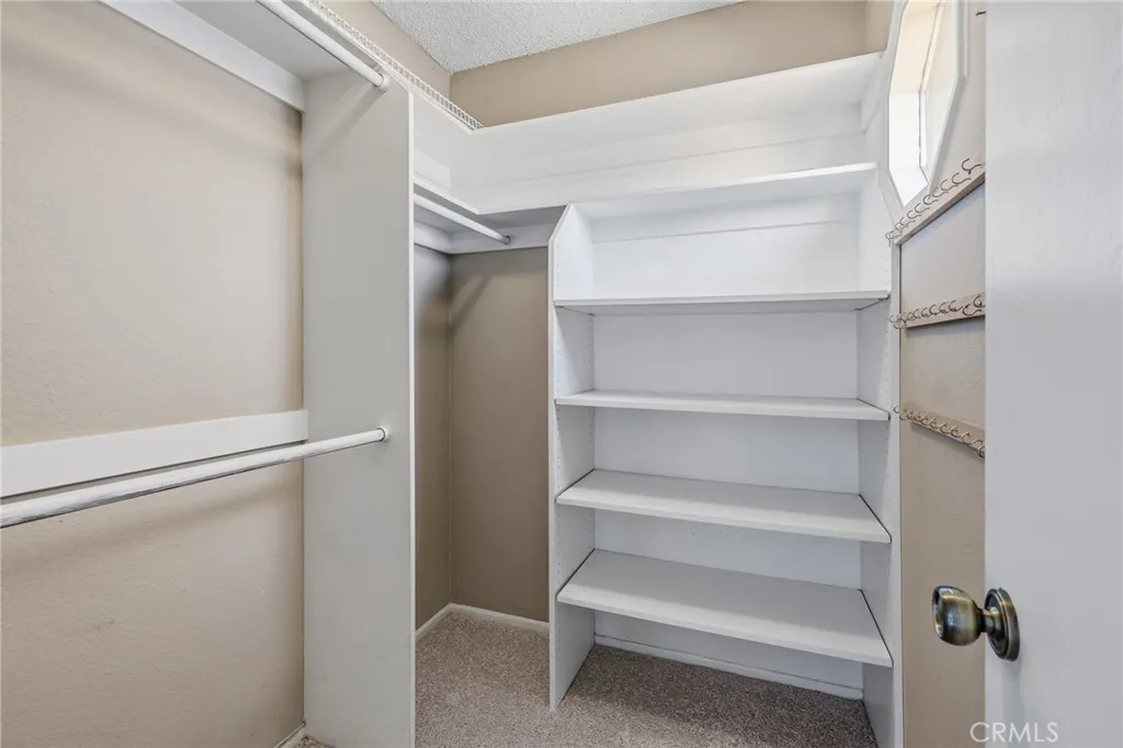 Additional image 50 of 7231 Balboa Boulevard Unit A, Lake Balboa, CA 91406